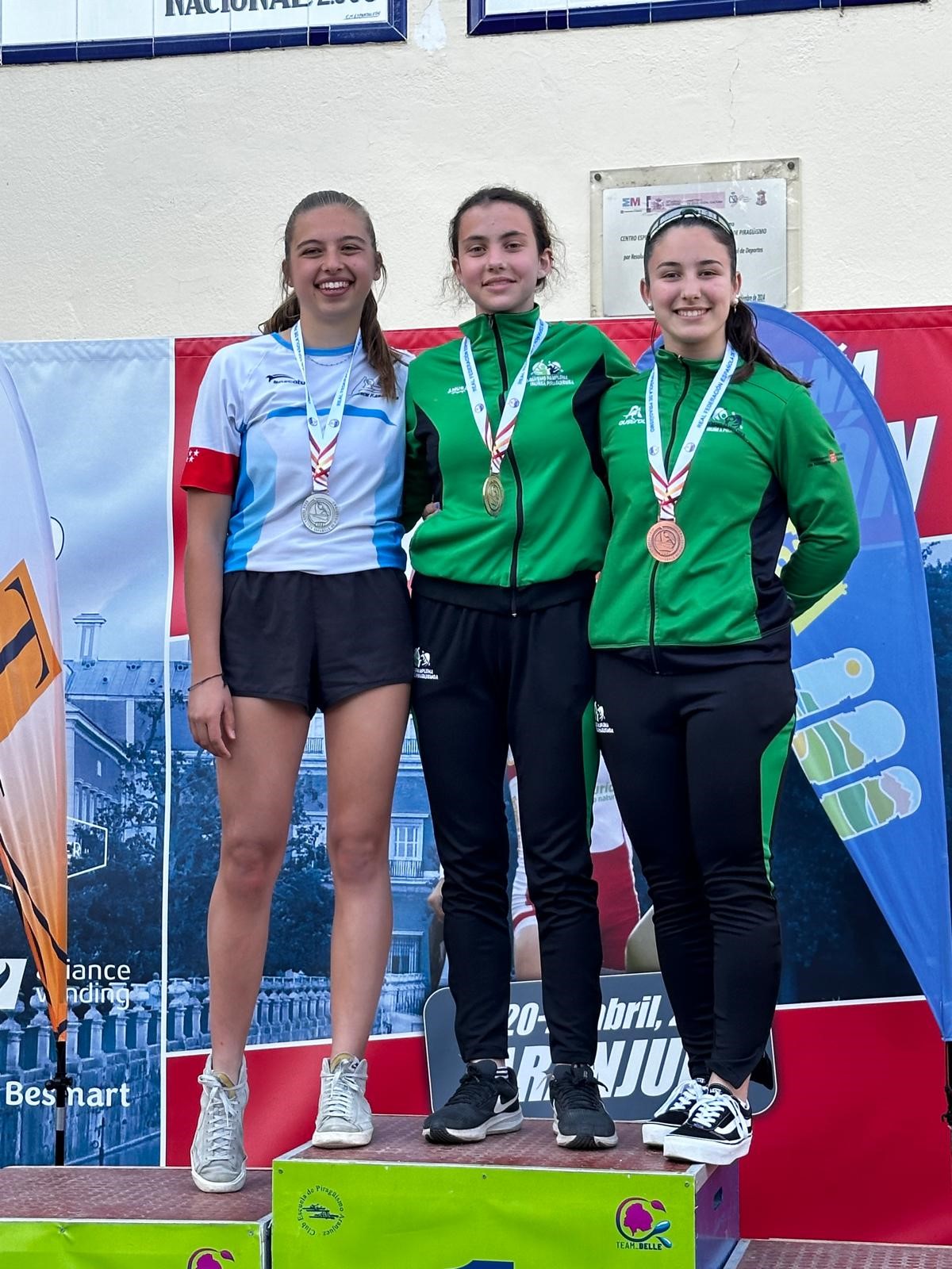 El Pirag&uuml;ismo Pamplona, quinto por equipos en la general y segundos en la Liga Iberdrola femenina